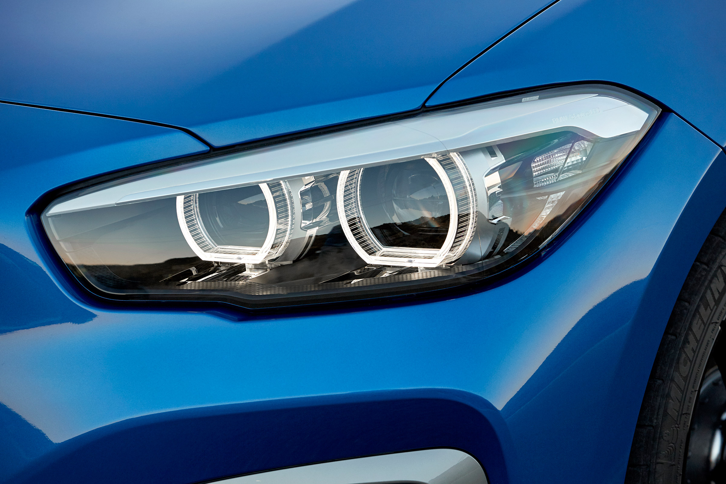 BMW 1-series hatch - headlighst