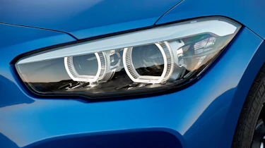 BMW 1-series hatch - headlighst