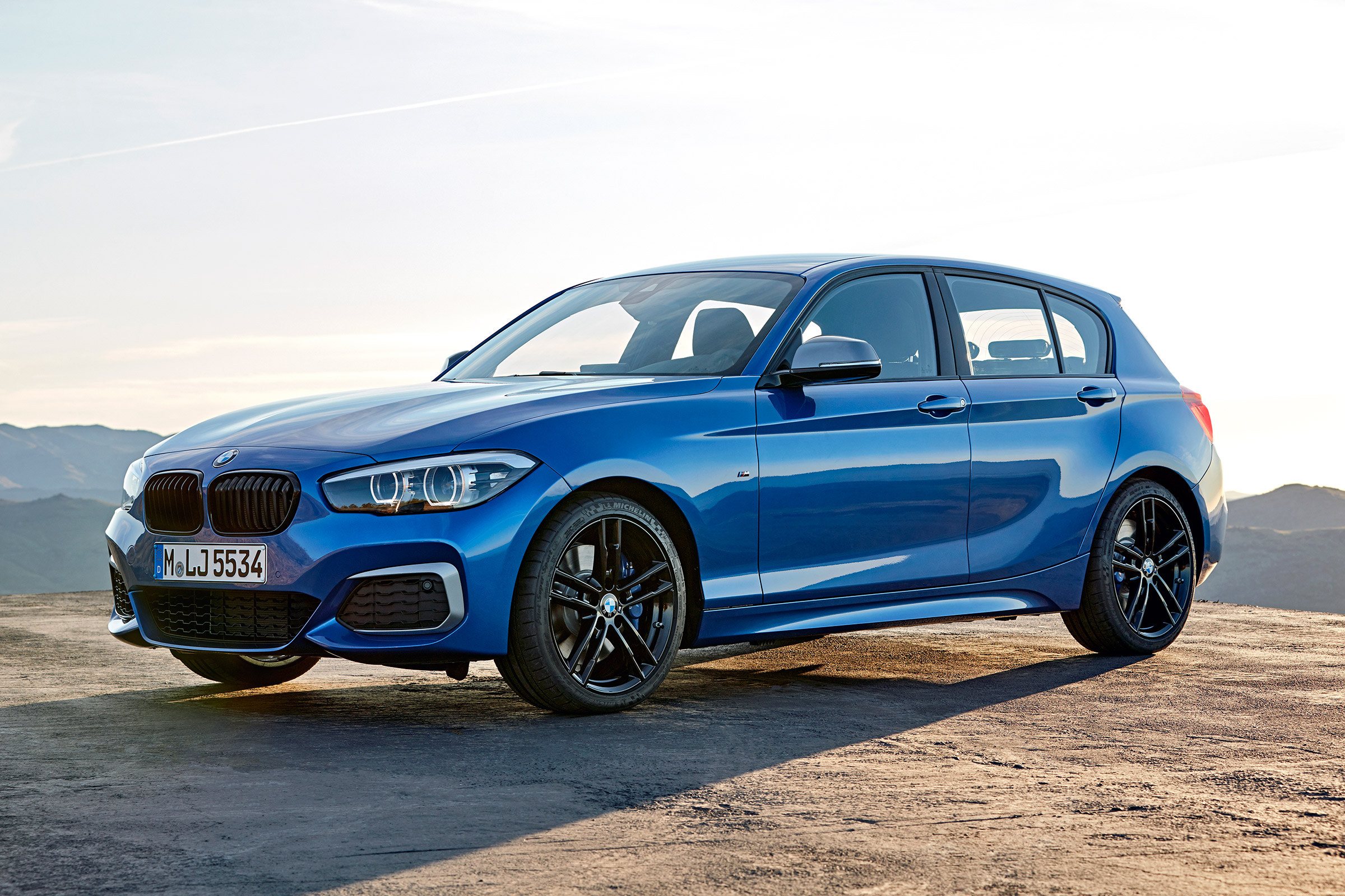 BMW 1-series hatch - front quarter