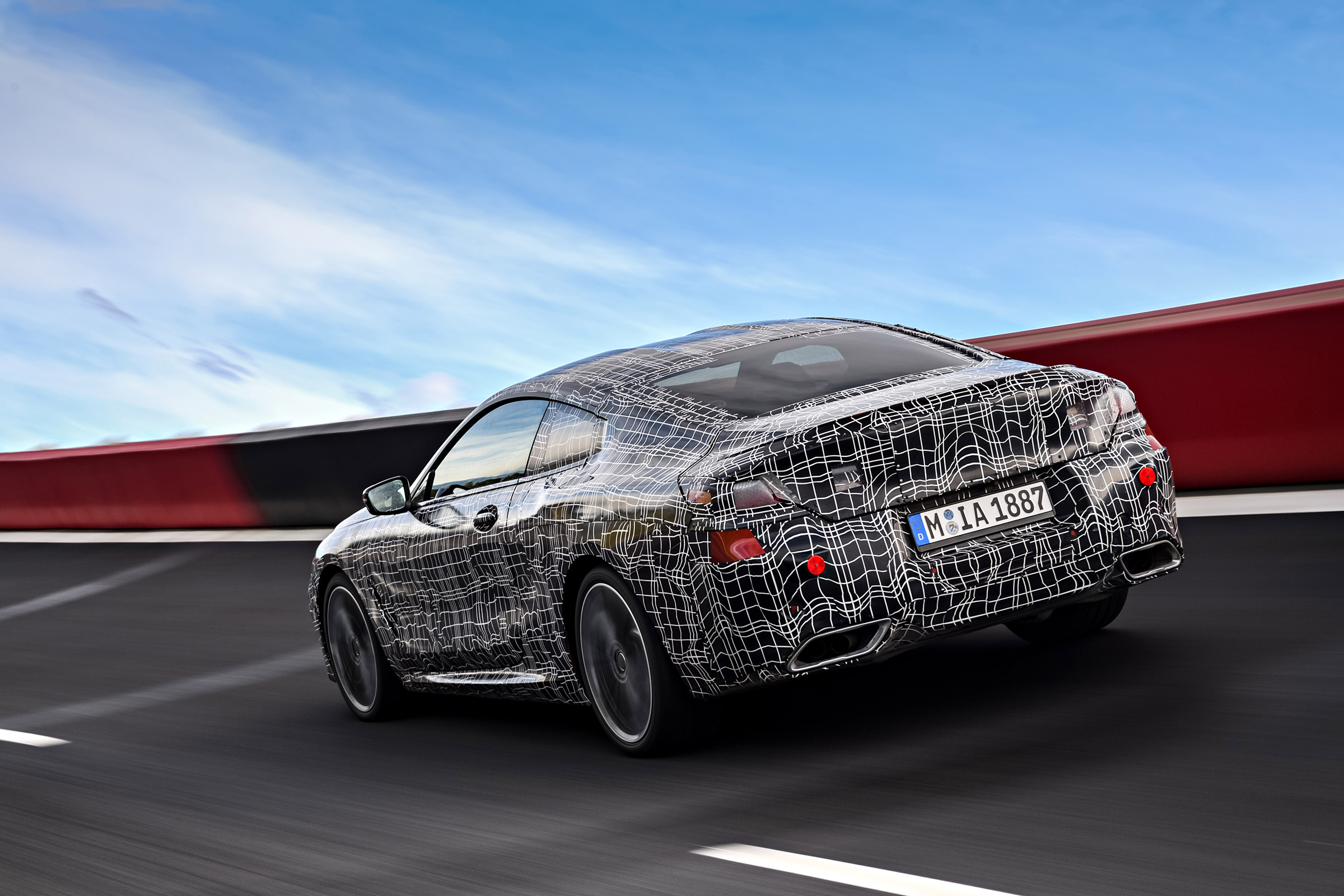 BMW 8 series official spy shots rear