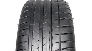 Michelin Pilot Sport 4