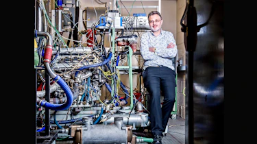Professor Power – Jamie Turner