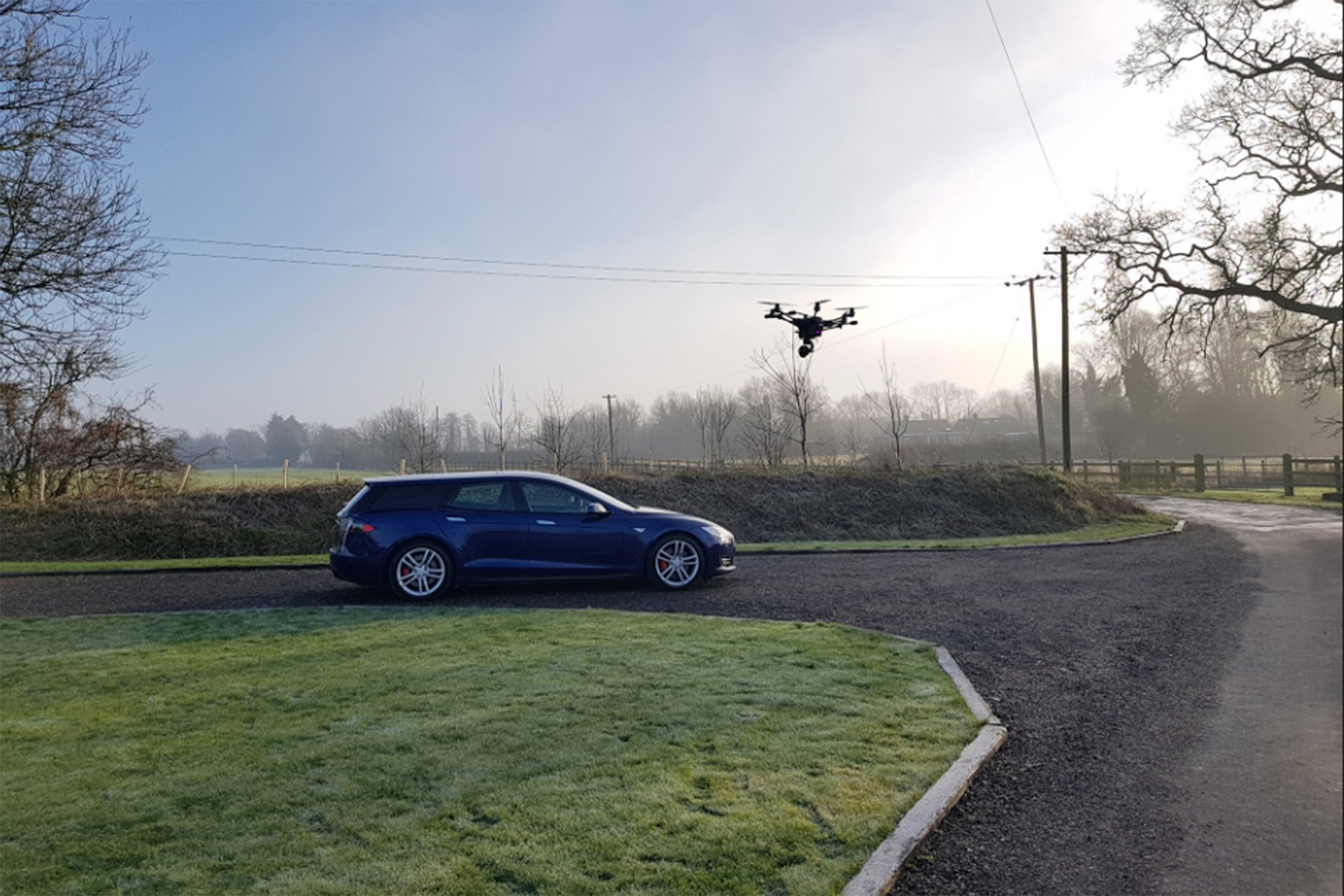 Tesla Model S Shooting Brake – side