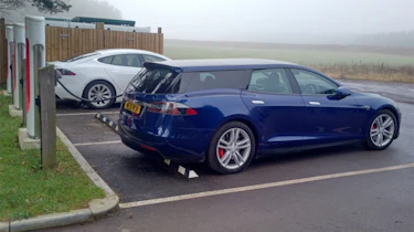 Tesla Model S Shooting Brake – side