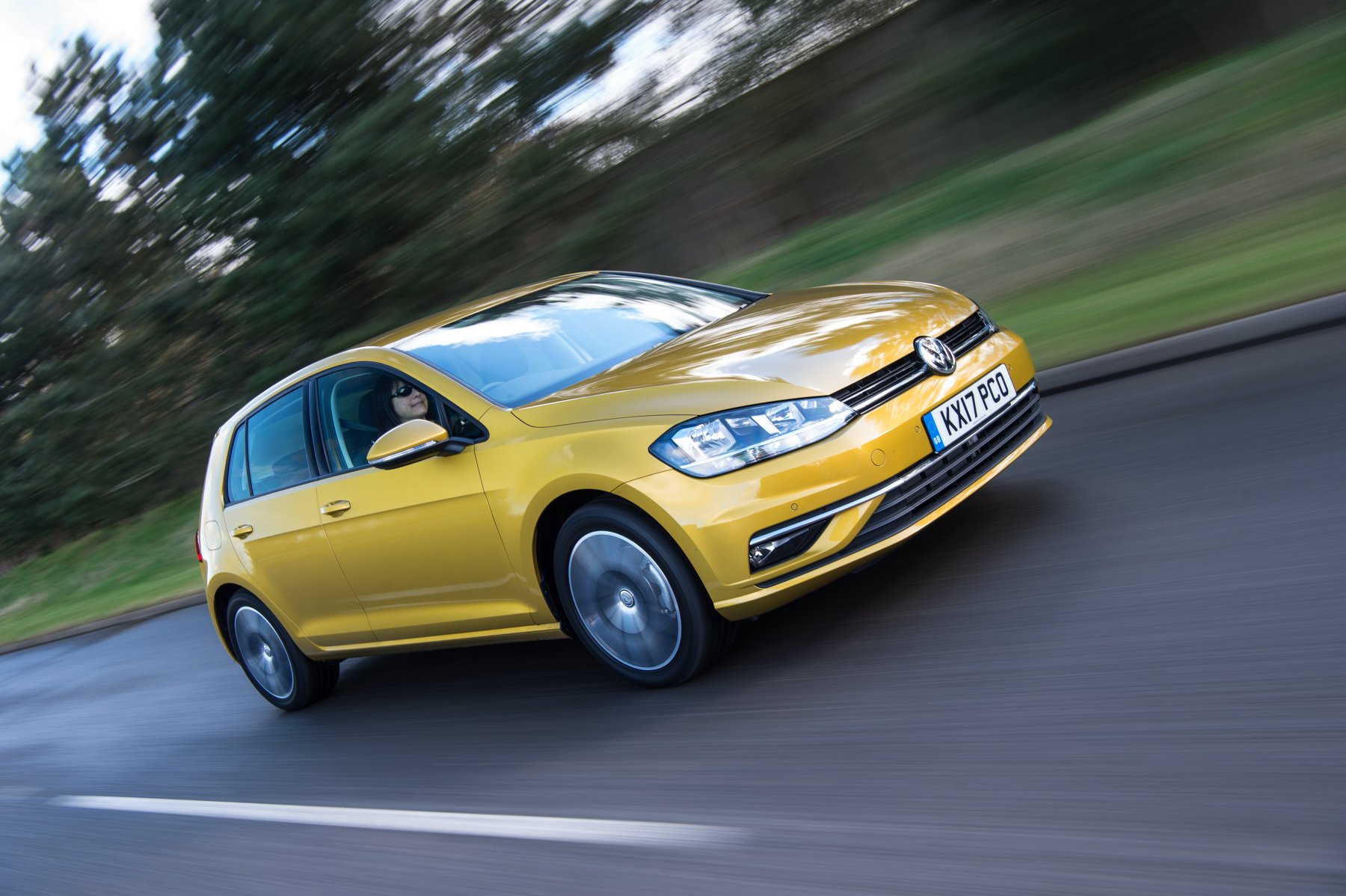 Volkswagen Golf front three quarters