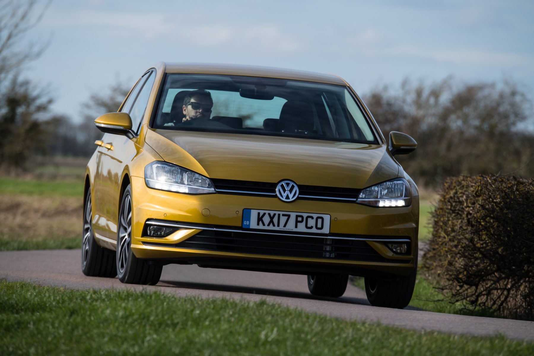 Volkswagen Golf front cornering