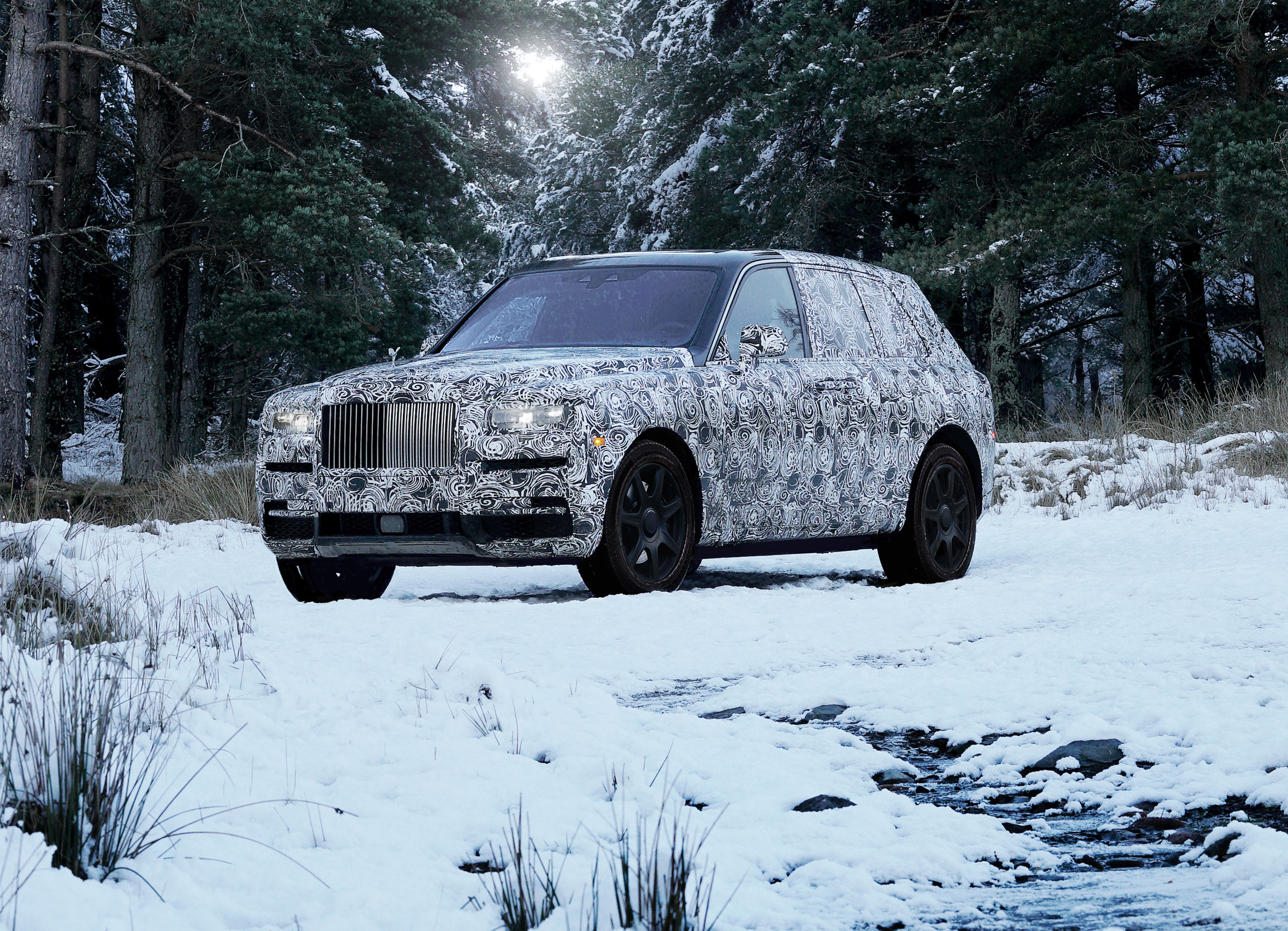 Rolls-Royce Cullinan winter testing
