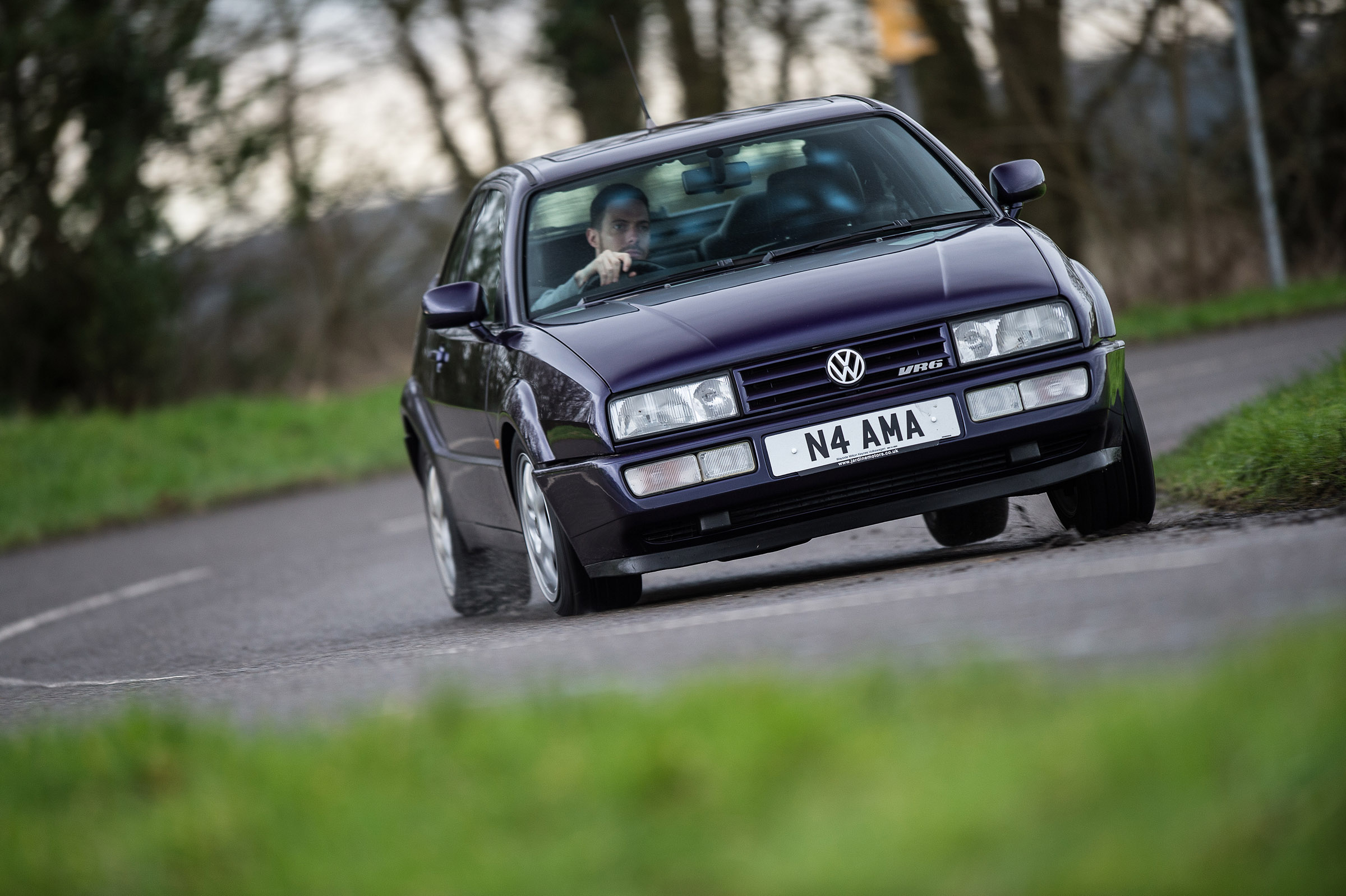 Volkswagen Corrado VR6 cornering
