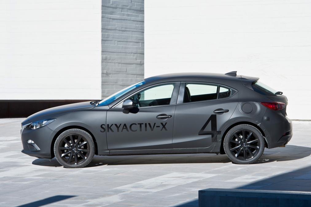 Mazda Skyactive X prototype - profile