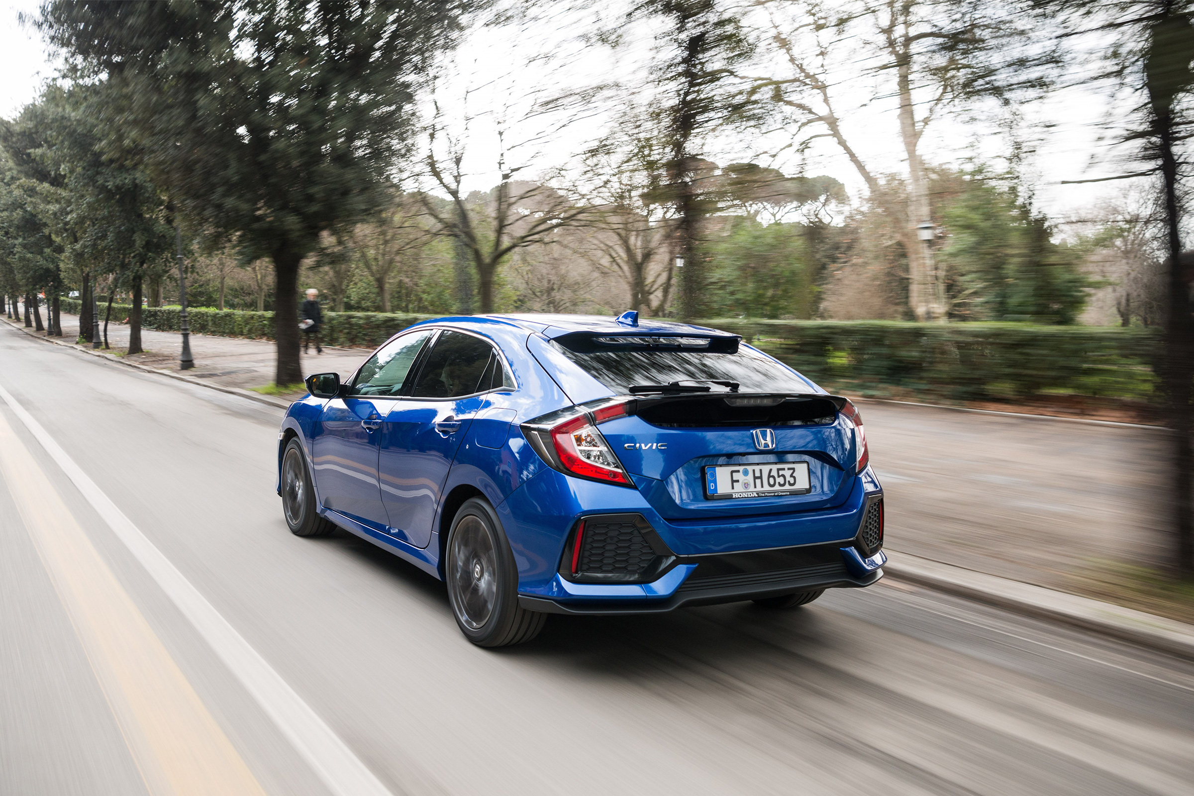 Honda Civic 1.6 i-DTEC – rear quarter
