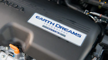 Honda Civic 1.6 i-DTEC – engine