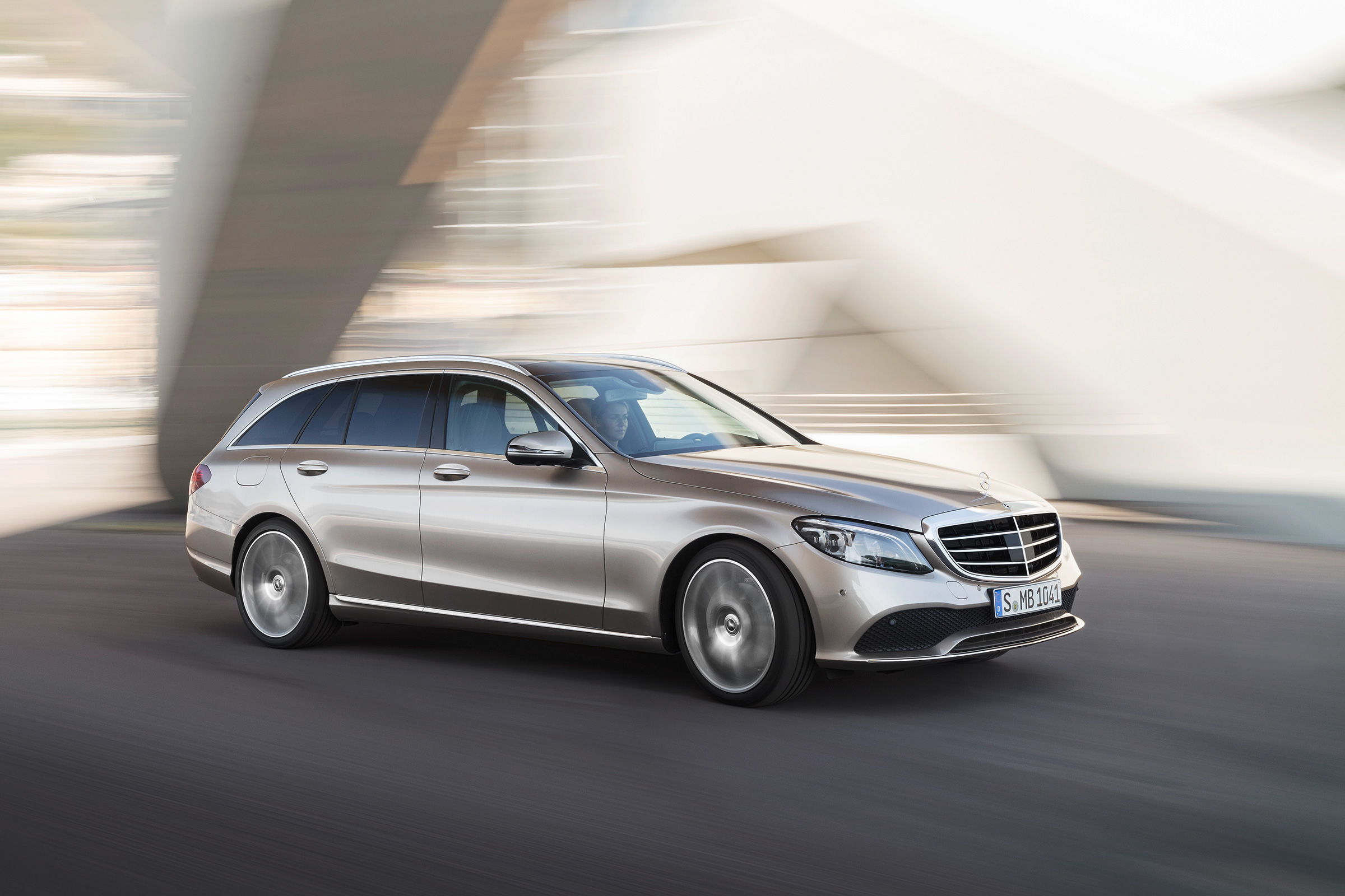 Mercedes-Benz C-class – side