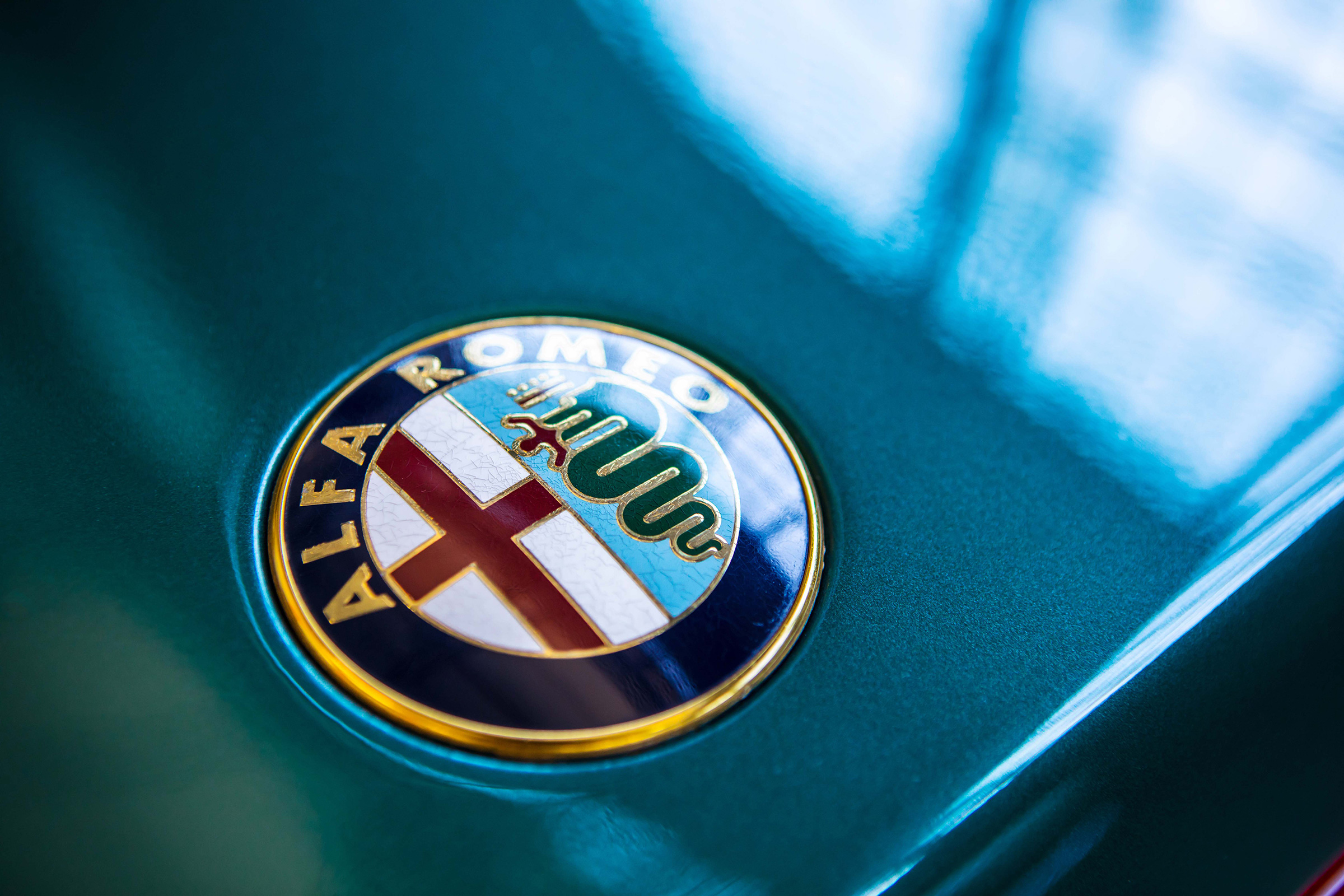 Alfa Romeo badge