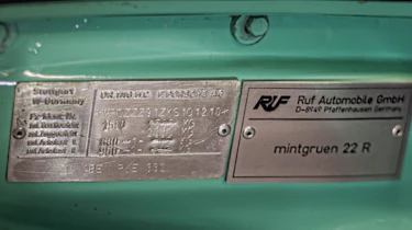 RUF CTR Clubsport – build plaque