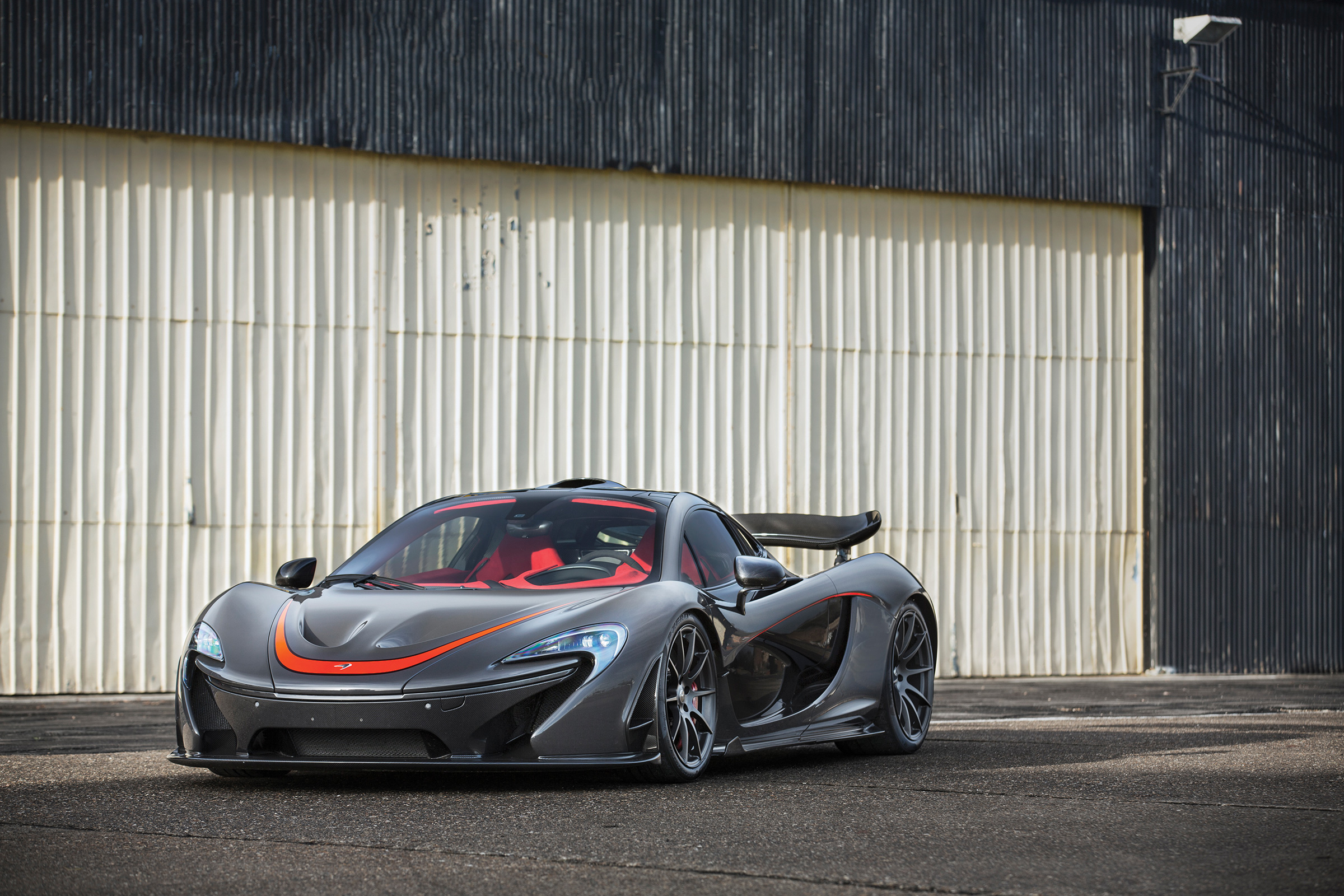 McLaren P1 - front quarter