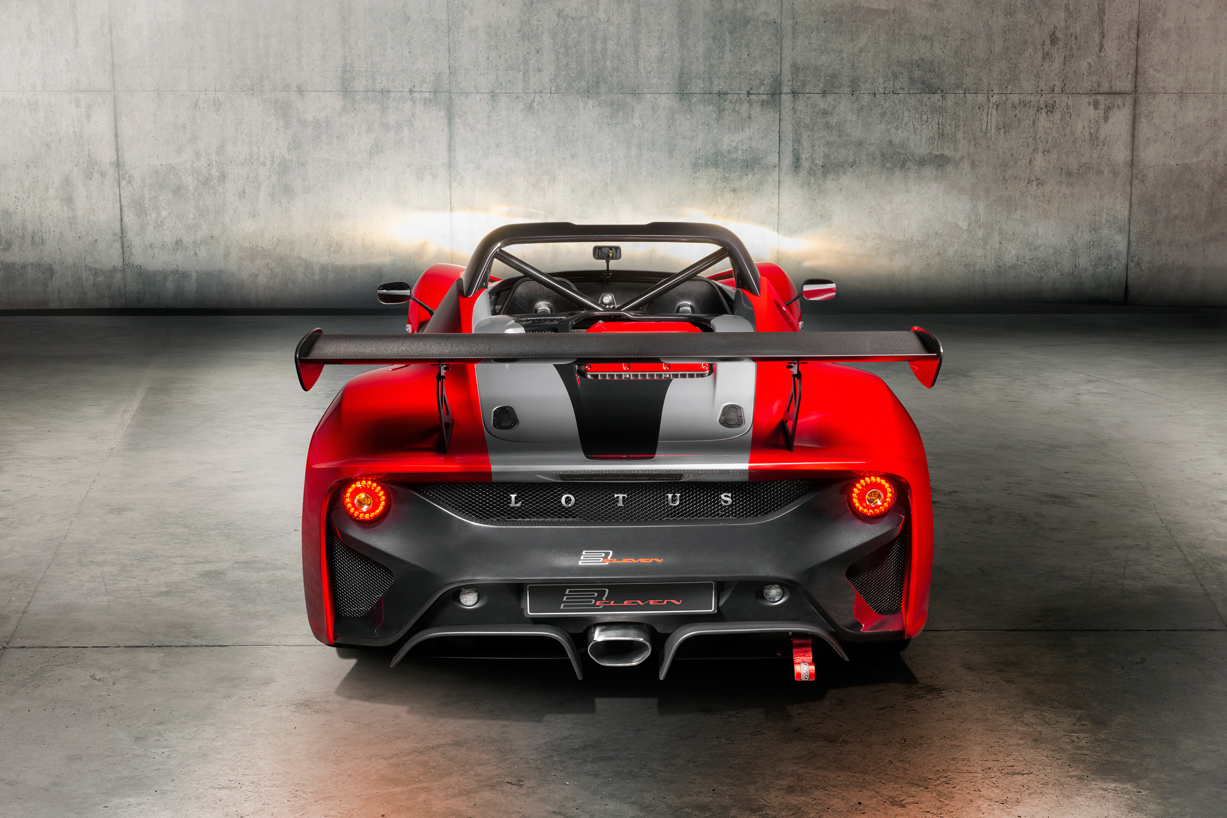 Lotus 3-Eleven – rear