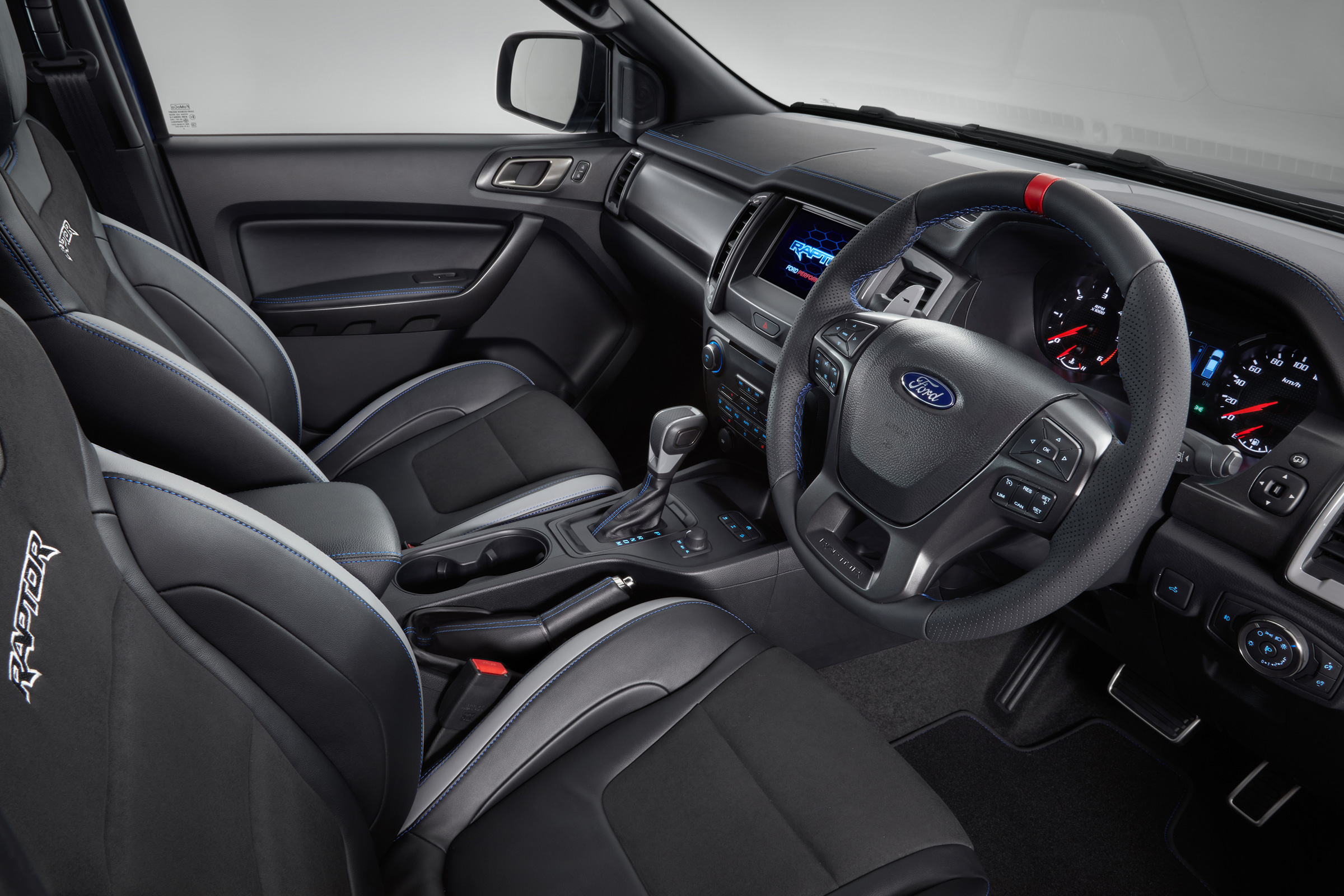 2018 Ford Ranger Raptor  – interior