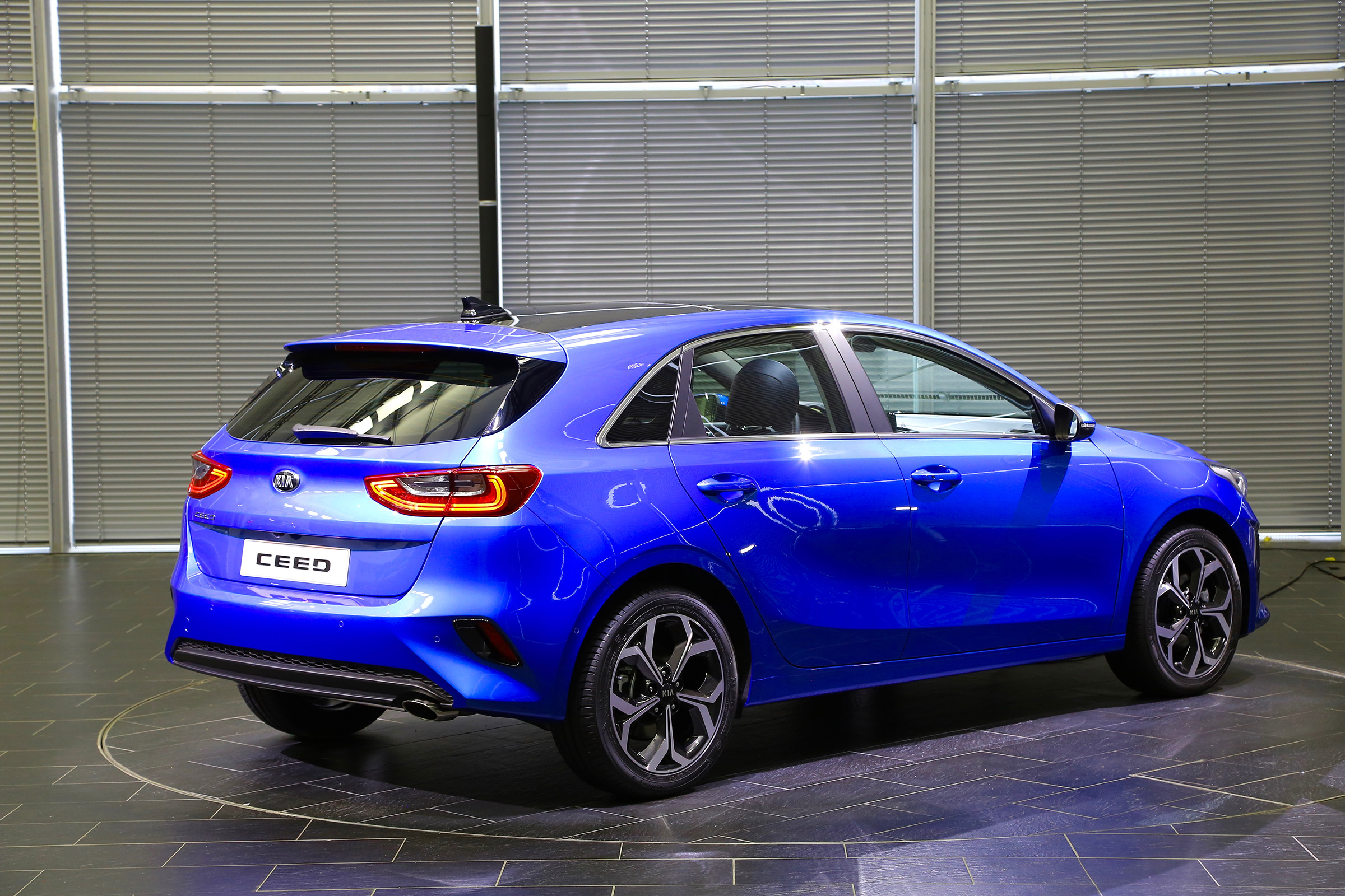Kia Ceed launch images - rear quarter