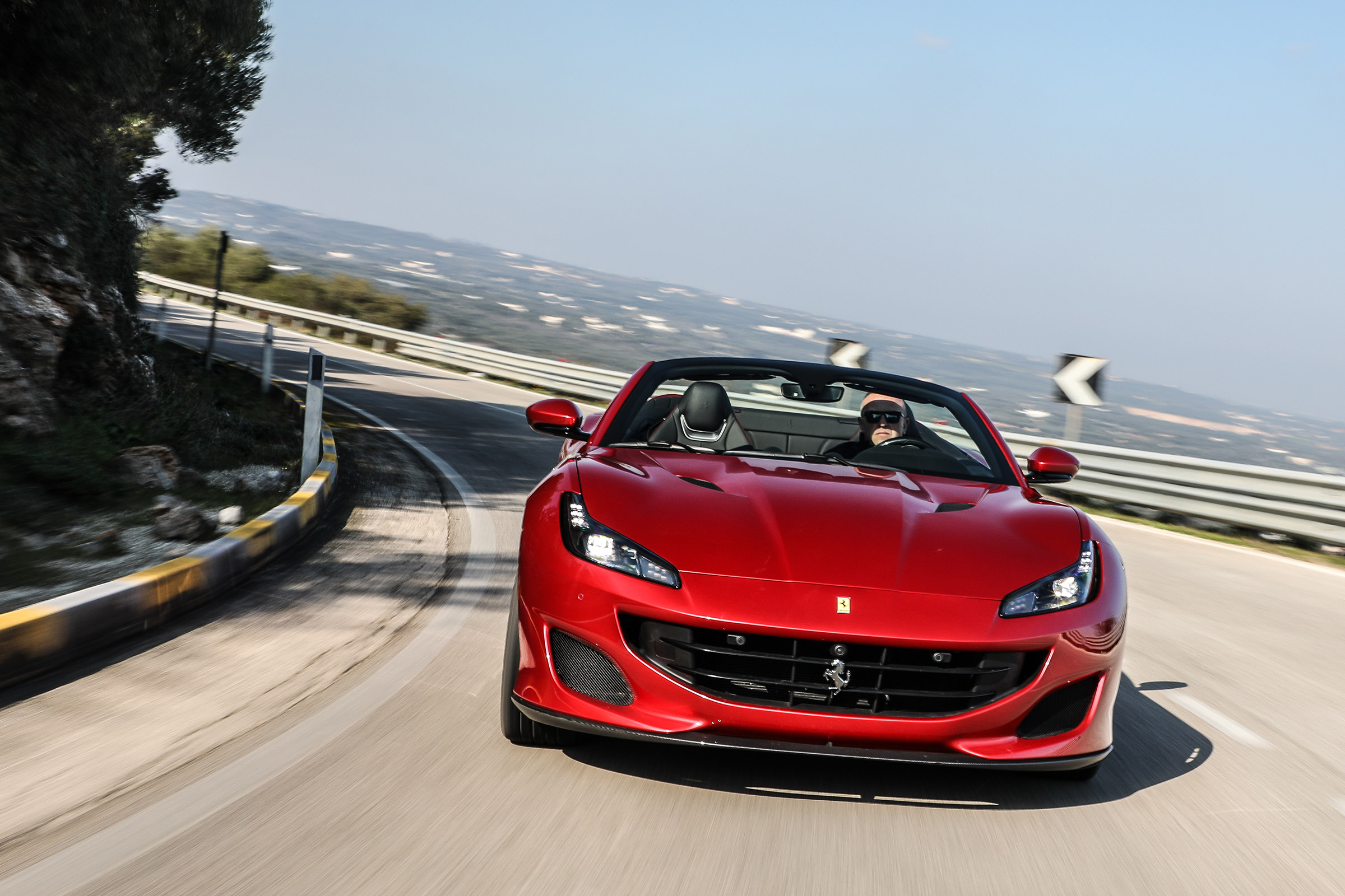 Ferrari Portofino - nose