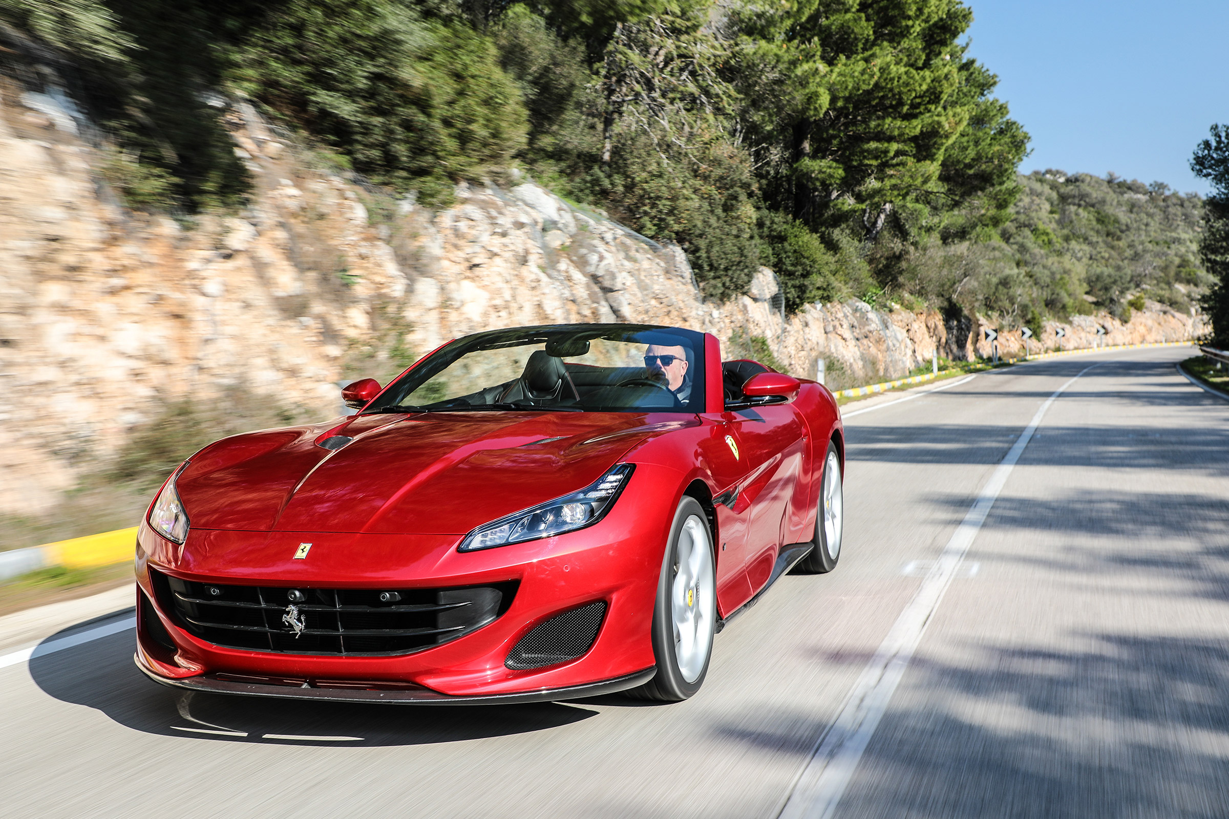 Ferrari Portofino - front quarter