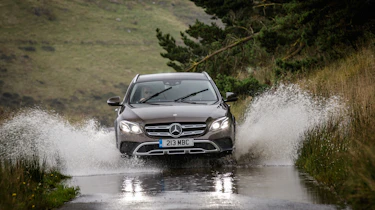 Mercedes E-class All-Terrain – front