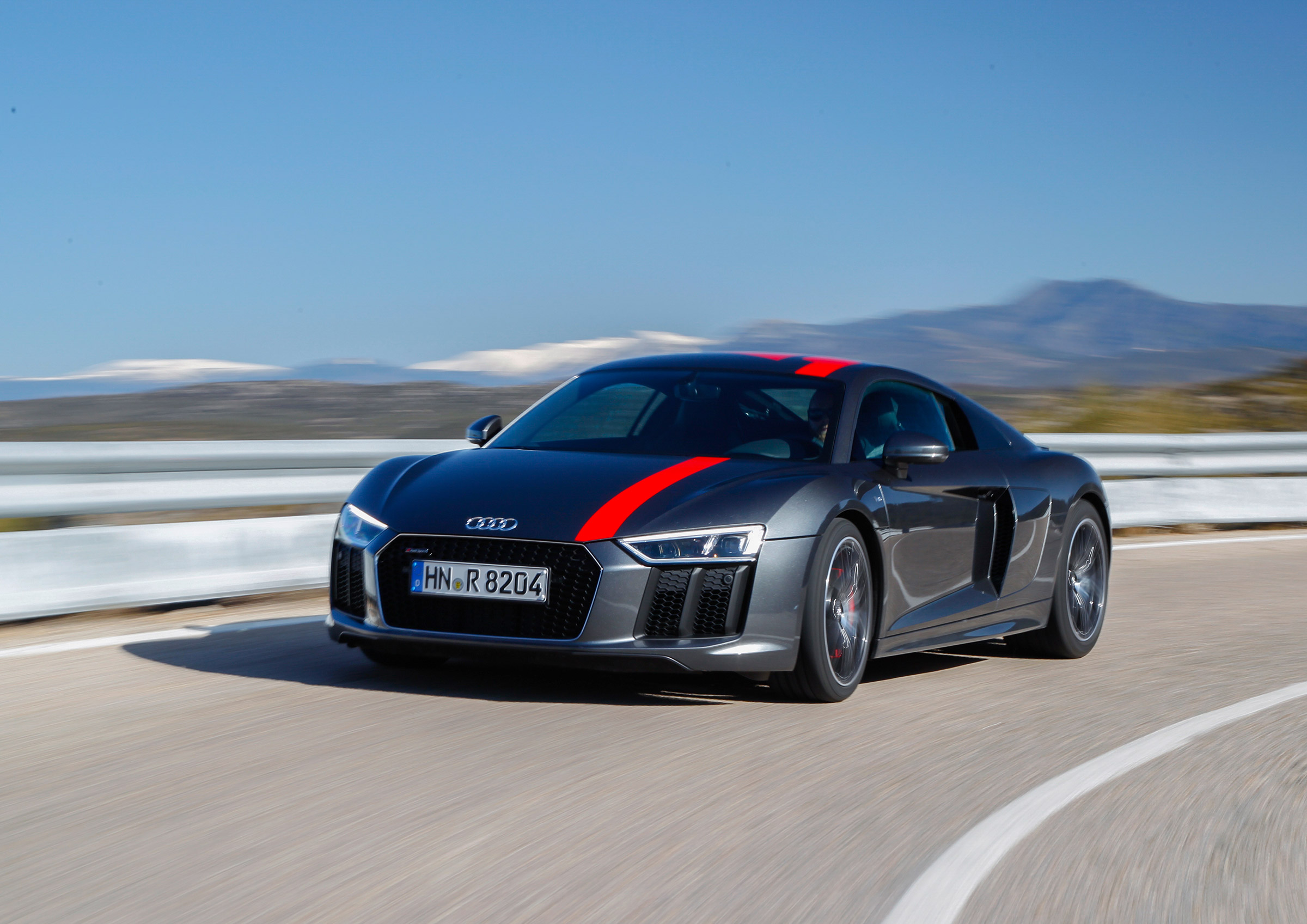 Audi R8 RWS - front