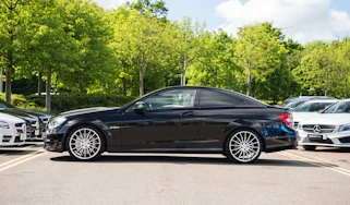 Mercedes-Benz C63 AMG Coupe – side