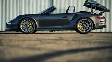 Ares Porsche 964 Targa - side
