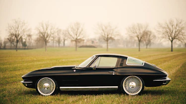 Ares Corvette Stingray - side