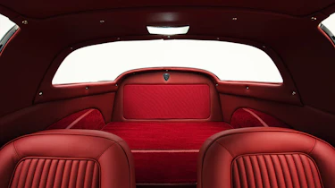 Ares Corvette Stingray - rear bench