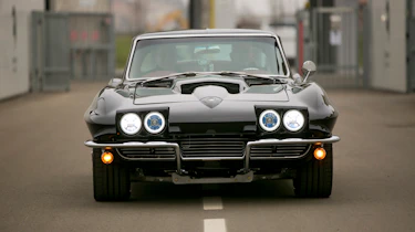 Ares Corvette Stingray - front