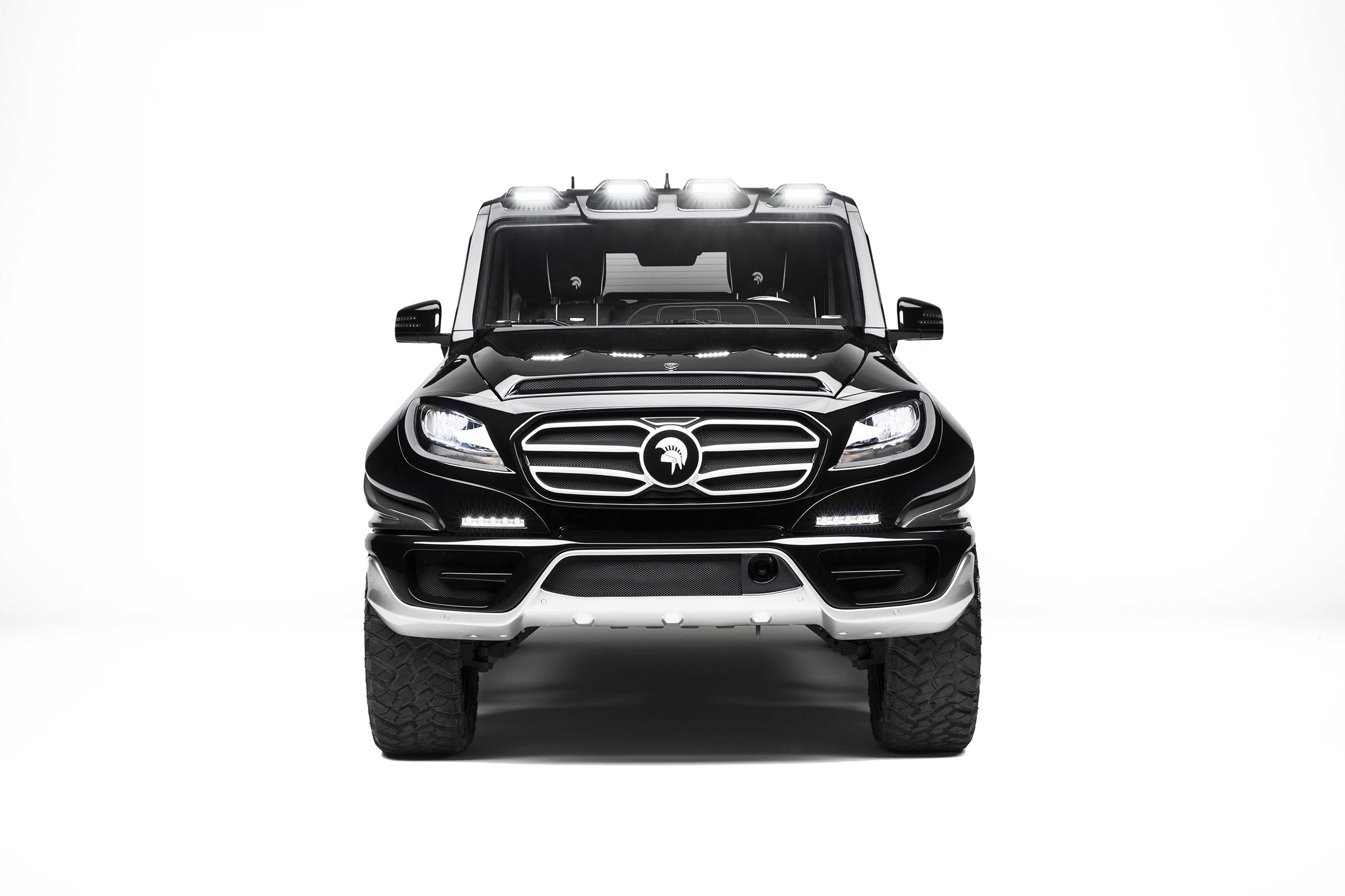 Ares X-Raid – front