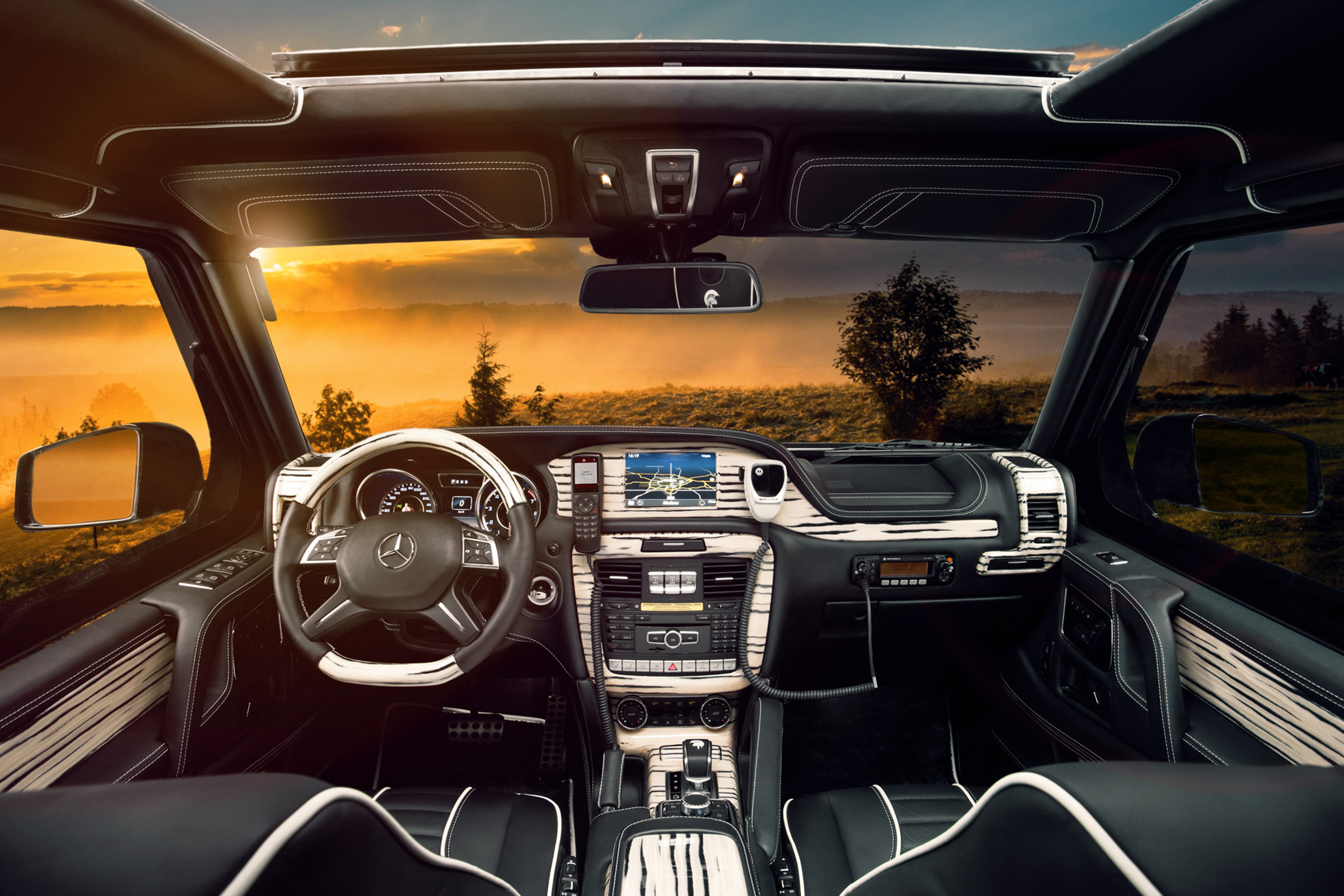 Ares X-Raid – interior