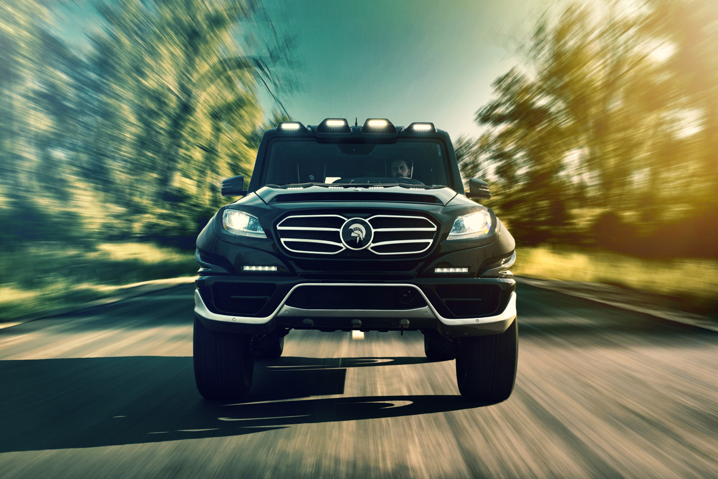 Ares X-Raid – front