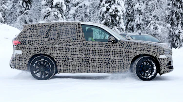 BMW X5 M spies – side