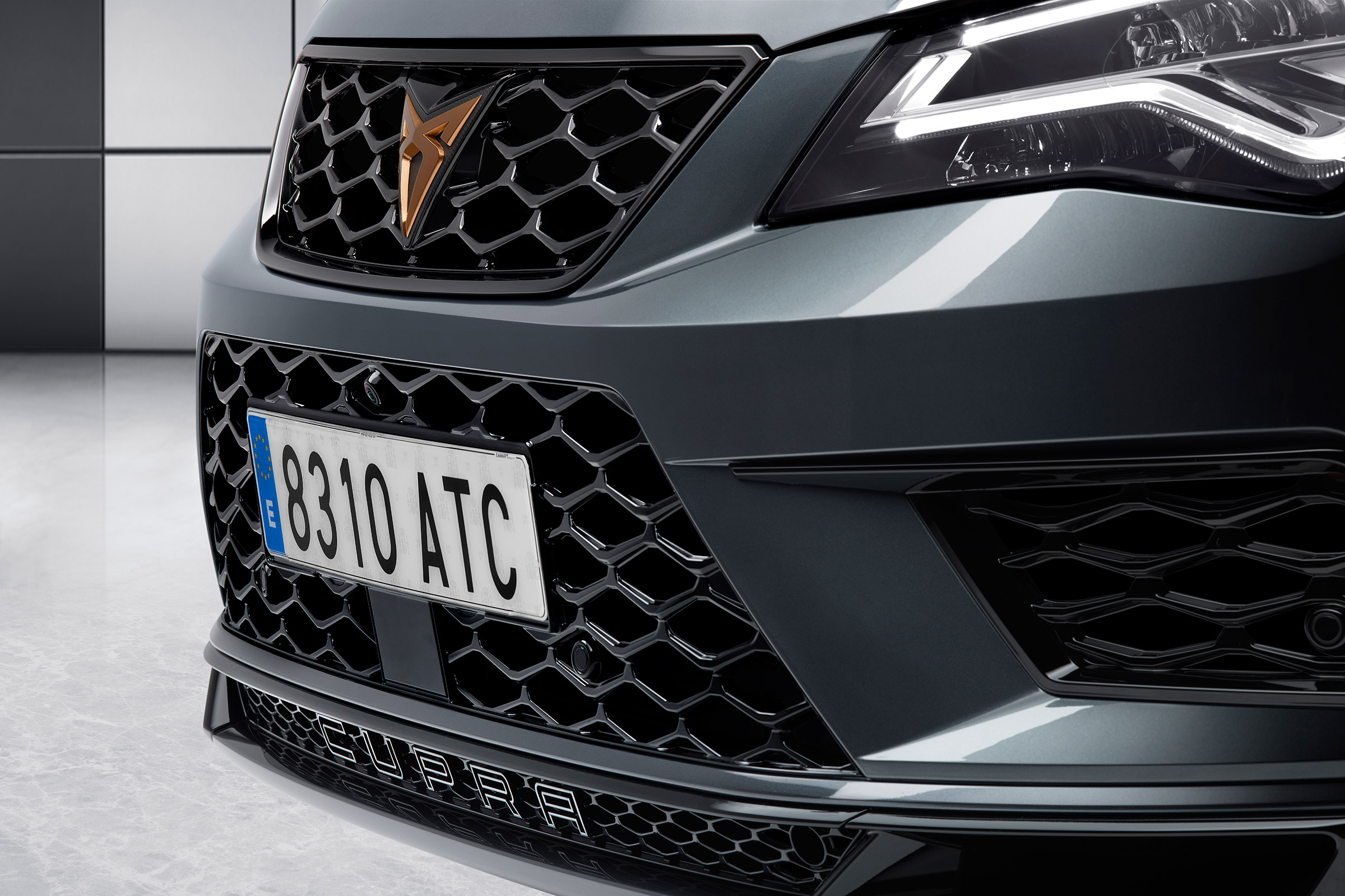 Cupra Ateca -  front 