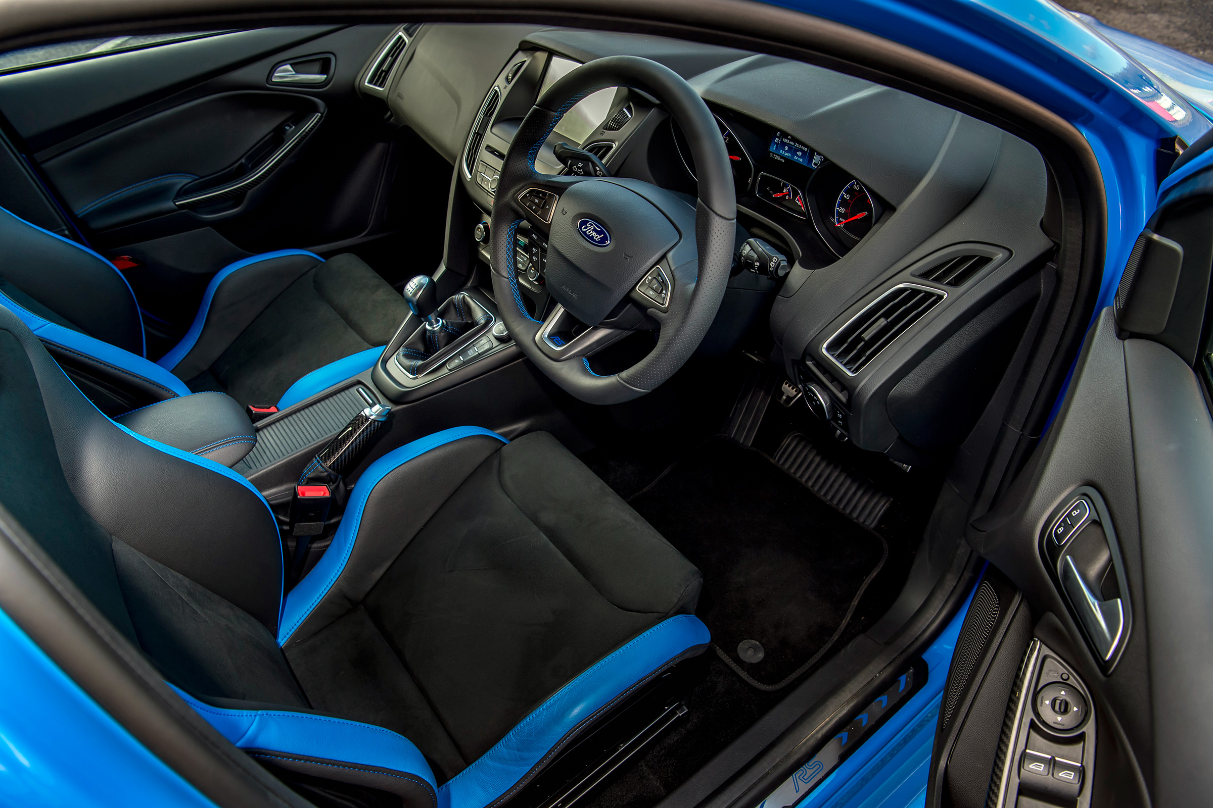 Ford Focus RS Edition – cabin
