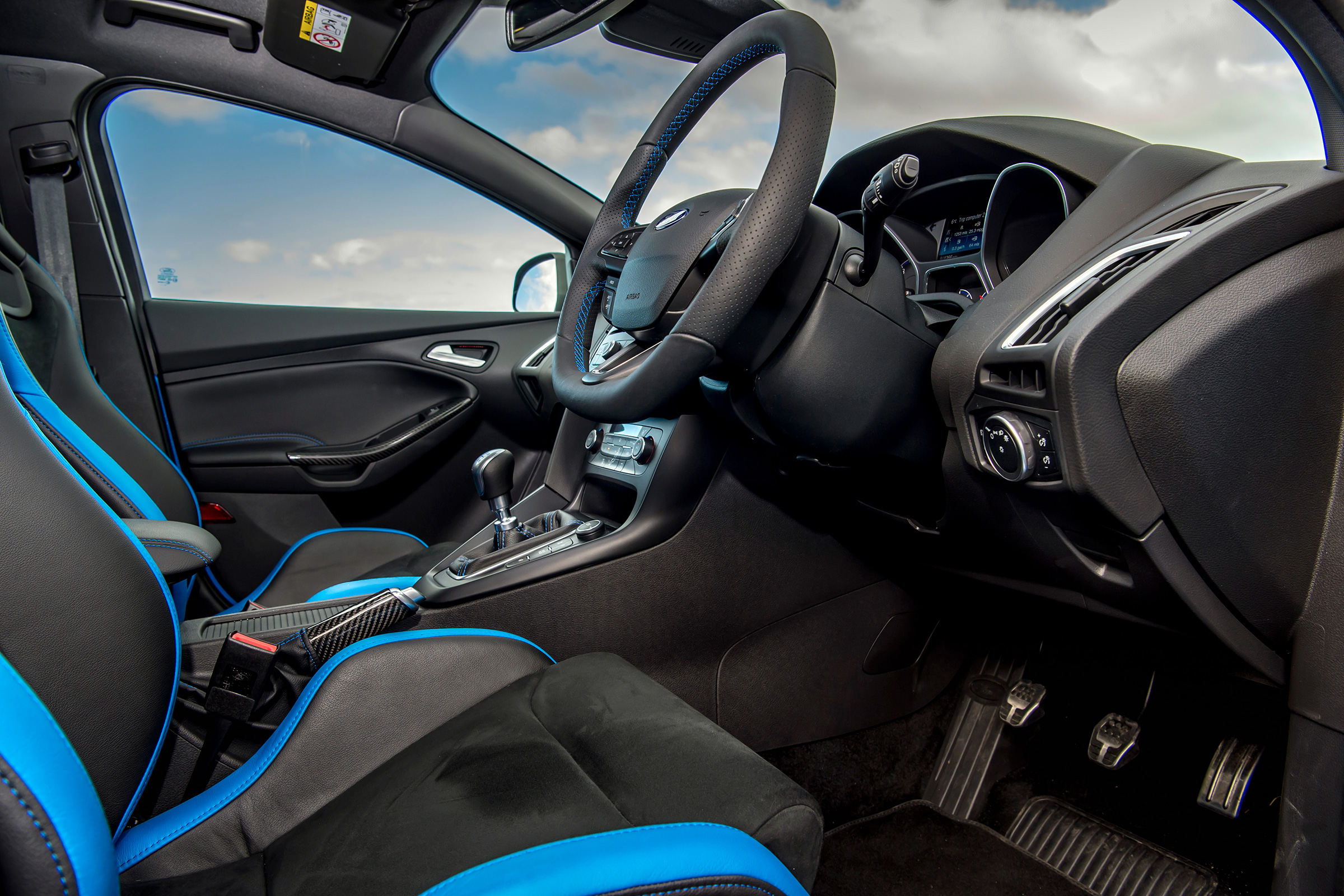 Ford Focus RS Edition – cabin