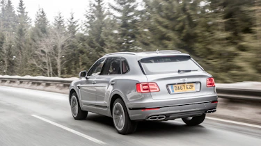 Bentley Bentayga V8 – rear quarter