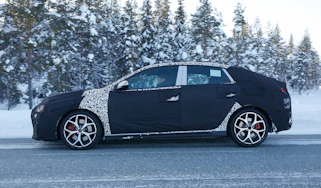 Hyundai i30 N Fastback – side