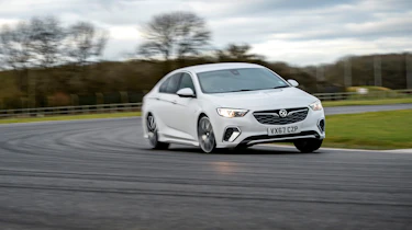 Vauxhall Insignia Grand Sport GSi BiTurbo – front cornering