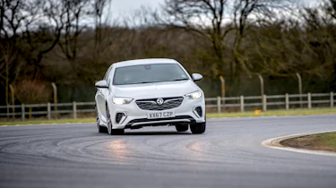 Vauxhall Insignia Grand Sport GSi BiTurbo – front