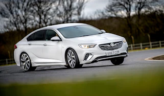 Vauxhall Insignia Grand Sport GSi BiTurbo – side