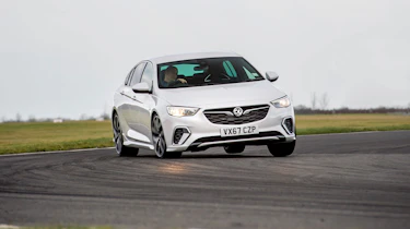 Vauxhall Insignia Grand Sport GSi BiTurbo – front