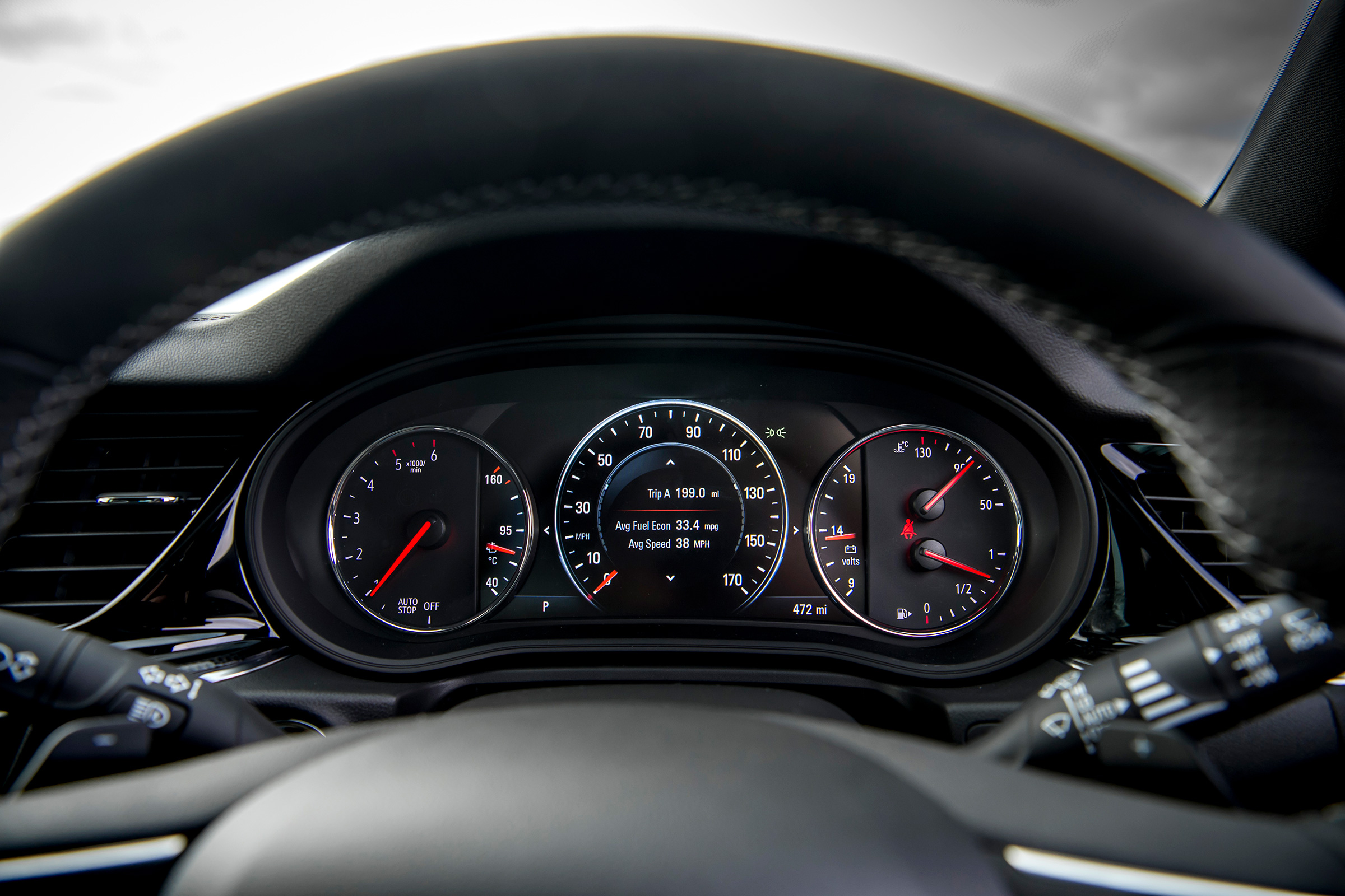 Vauxhall Insignia Grand Sport GSi BiTurbo – dial pack