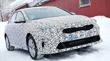 Kia Ceed third-gen – front quarter