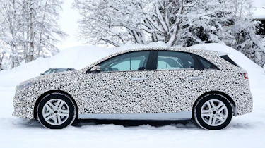Kia Ceed third-gen – side