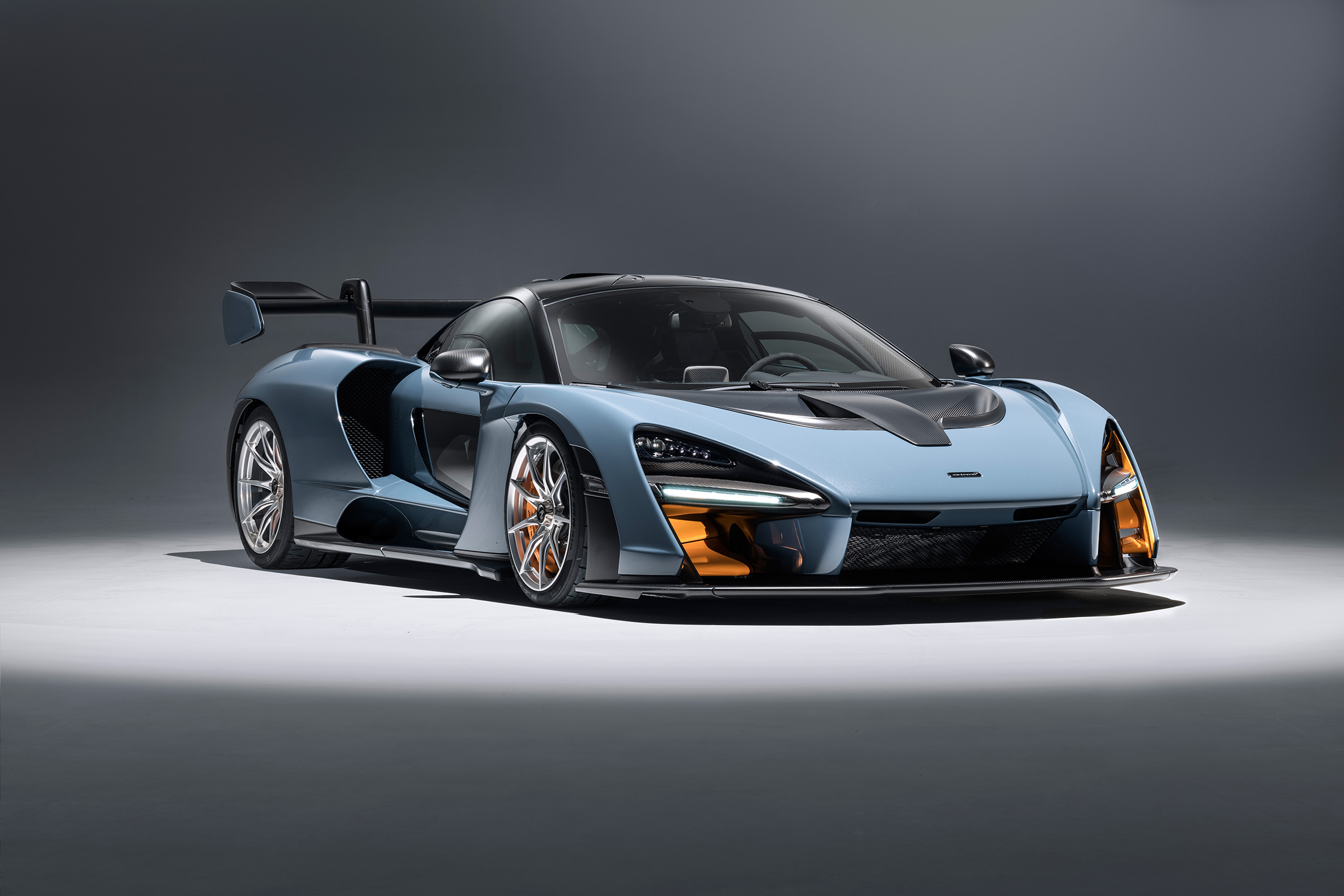 McLaren Senna – front quarter
