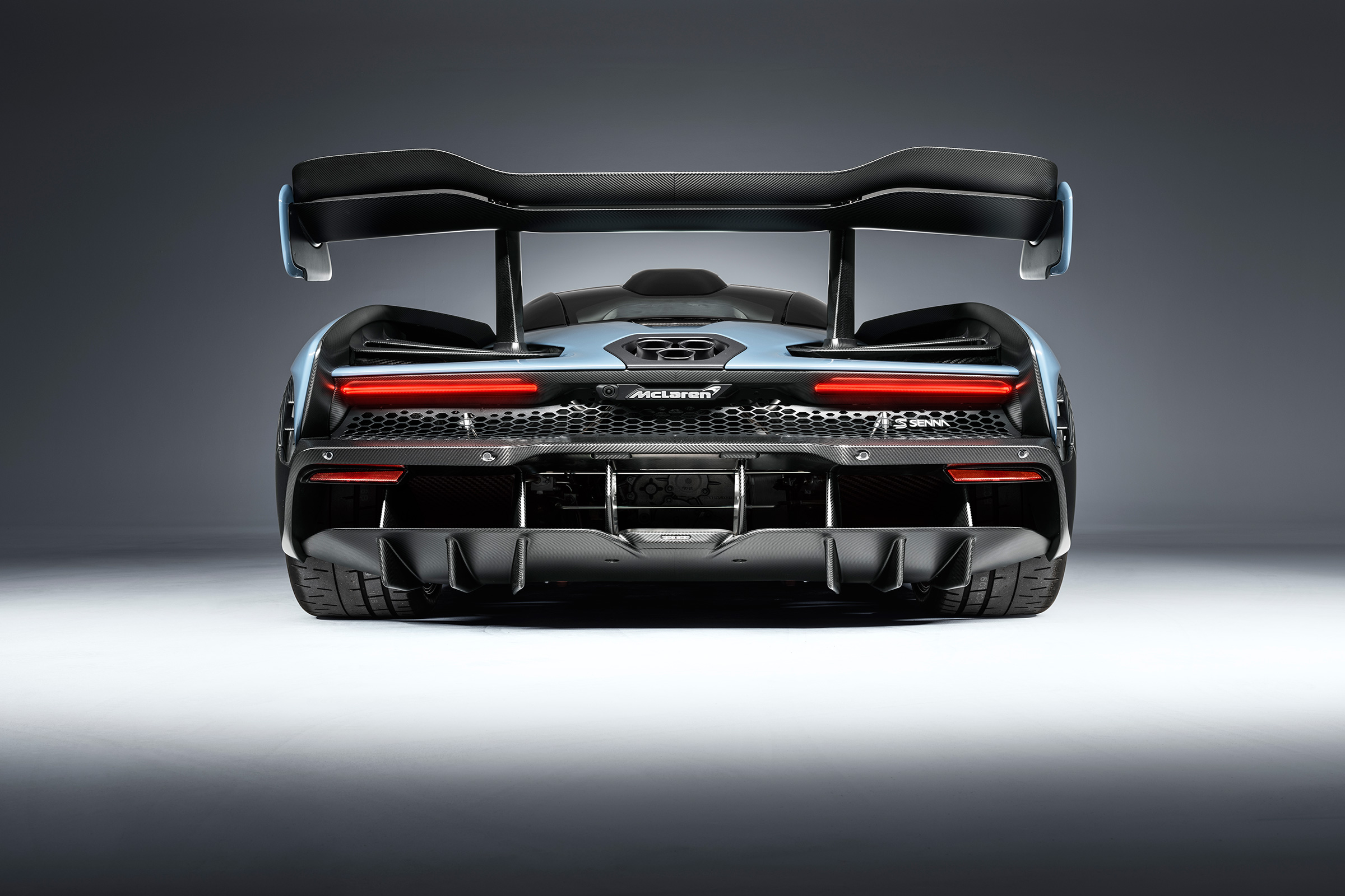 McLaren Senna – rear