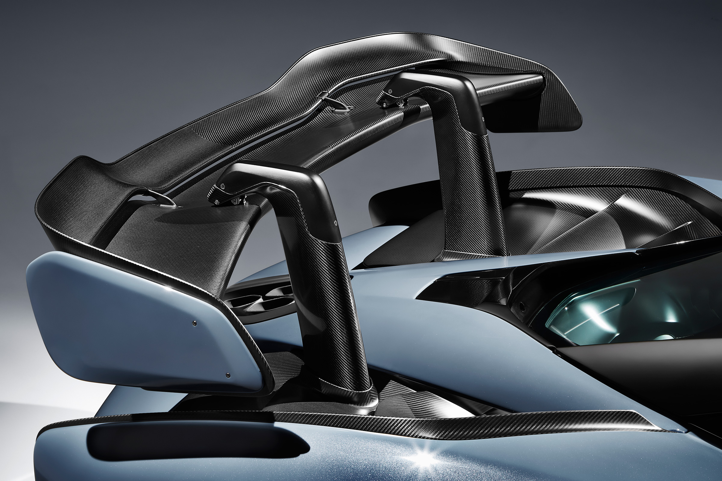 McLaren Senna – rear wing